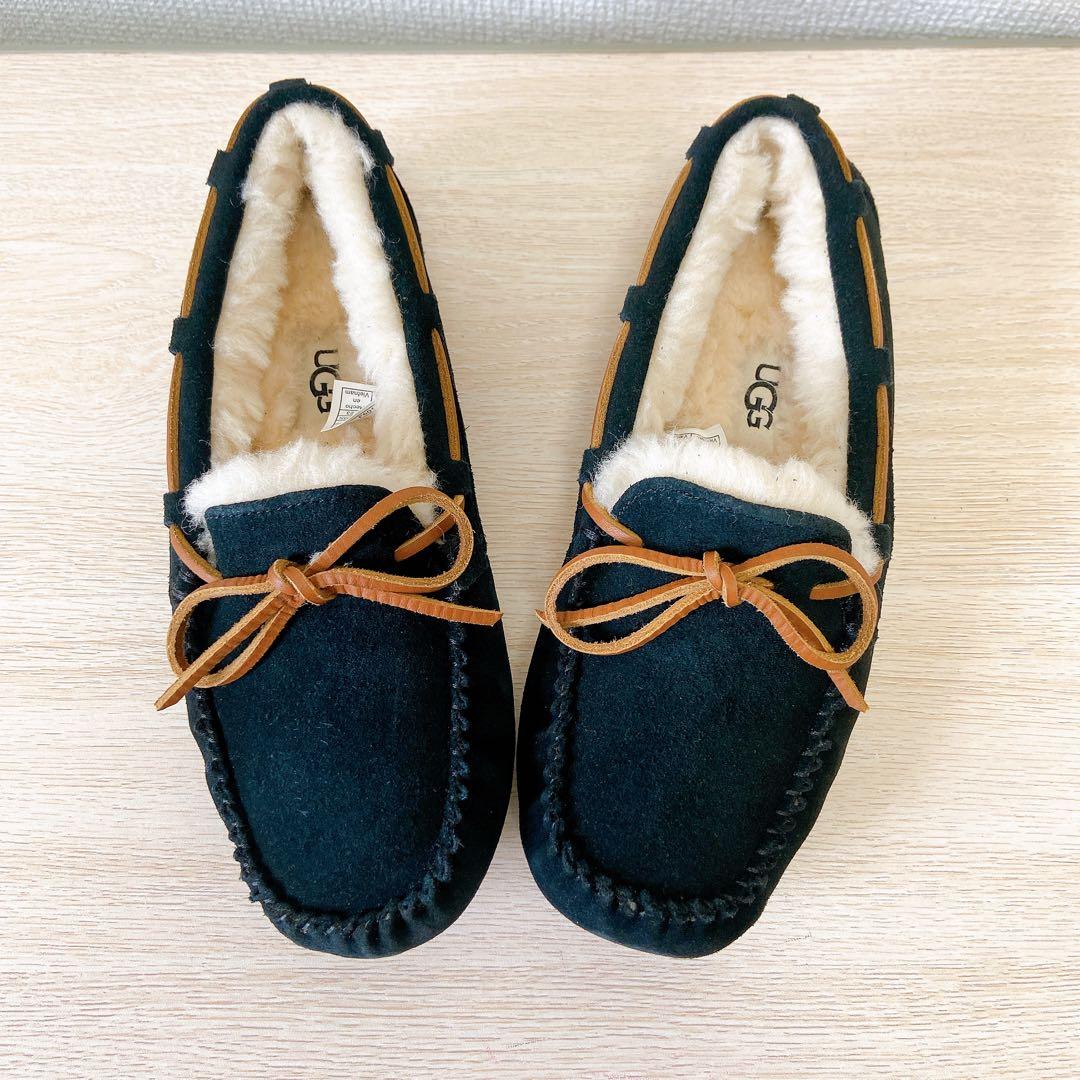 新品未使用　UGG モカシン　ダコタ　dakota 23cm