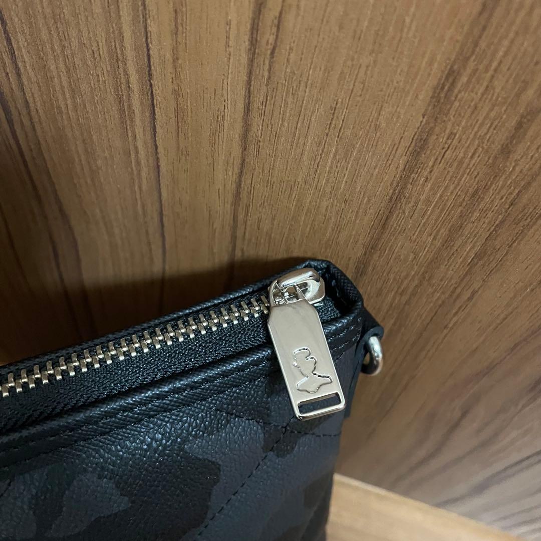 最新モデル　新品タグ付き　GENTIL BANDIT キルティングクロスボディ