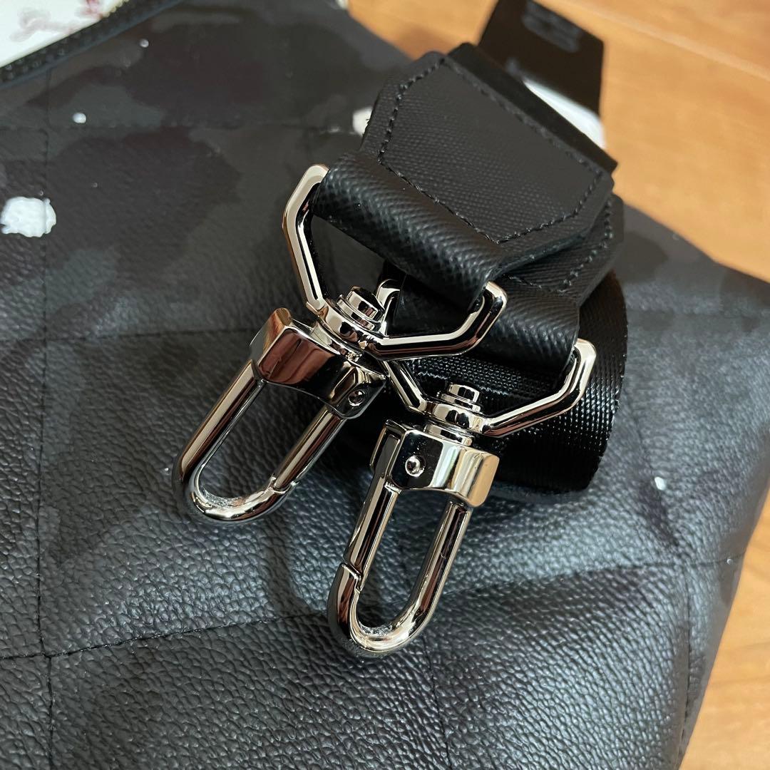 最新モデル　新品タグ付き　GENTIL BANDIT キルティングクロスボディ