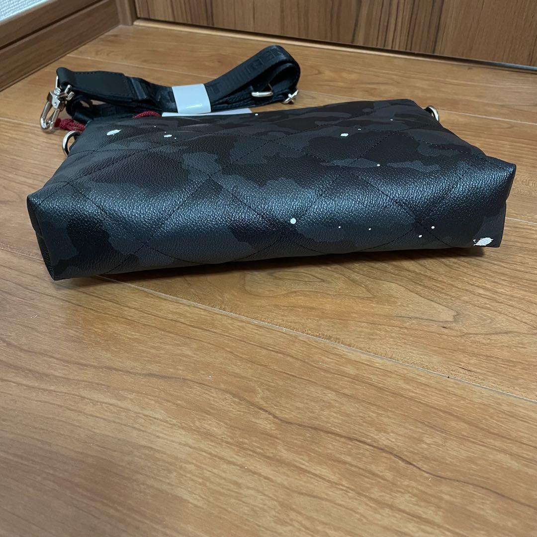 最新モデル　新品タグ付き　GENTIL BANDIT キルティングクロスボディ