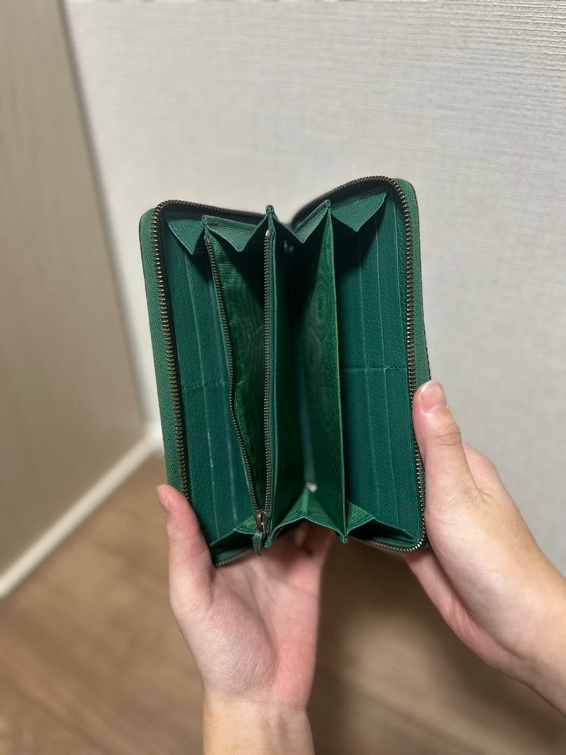 GUCC 緑色長財布