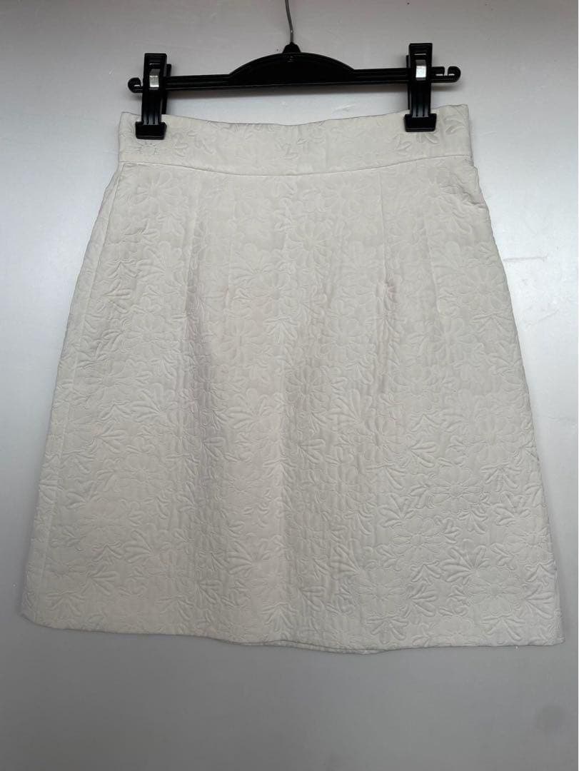 DOLCE&GABBANA ジャガードホワイトスカート NN-3