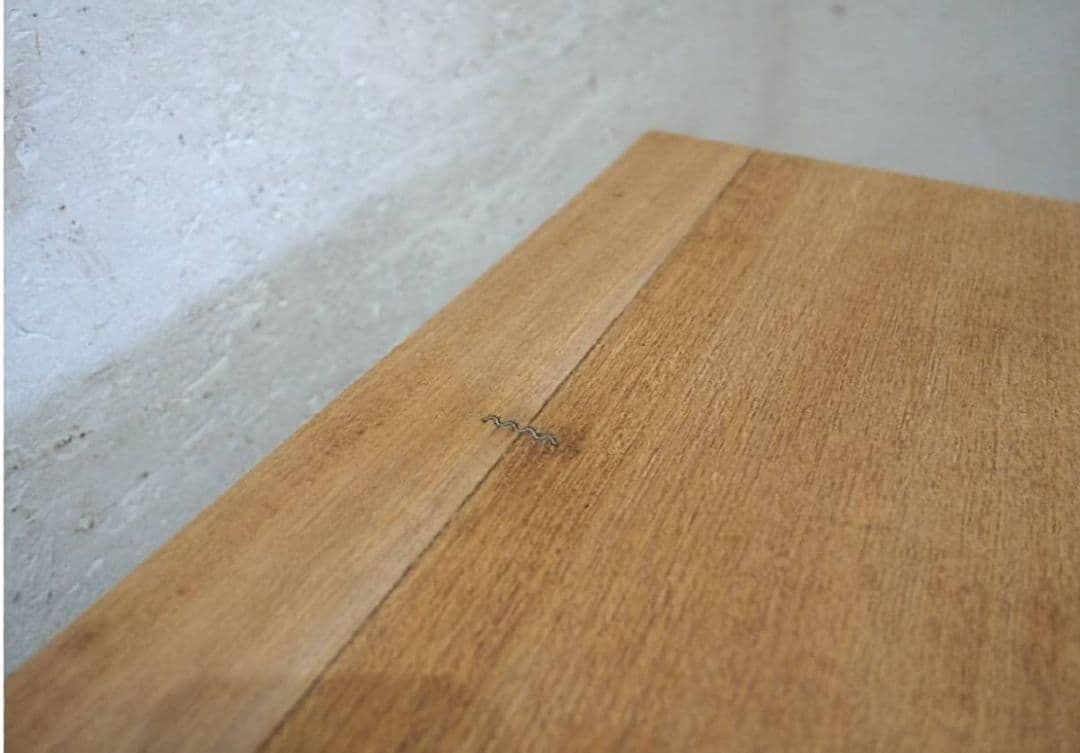 1064 白ペンキのミシンテーブル　デスク　リメイク　古家具　レトロ　シャビー