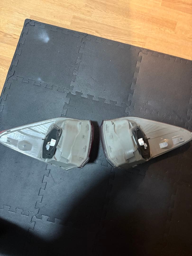 20クラウンアスリートテールランプ