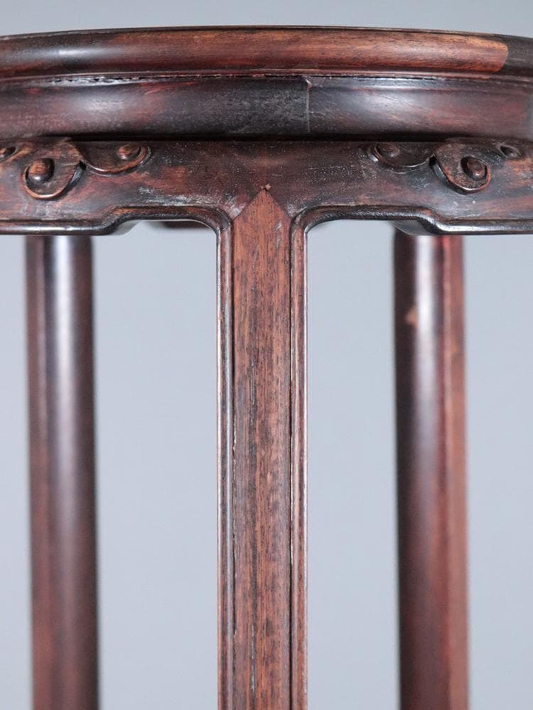 【木】　★ 家具 黄花梨減地彫如意雲圓幾 ★　清朝期　天然木 彫刻文様　明清家具