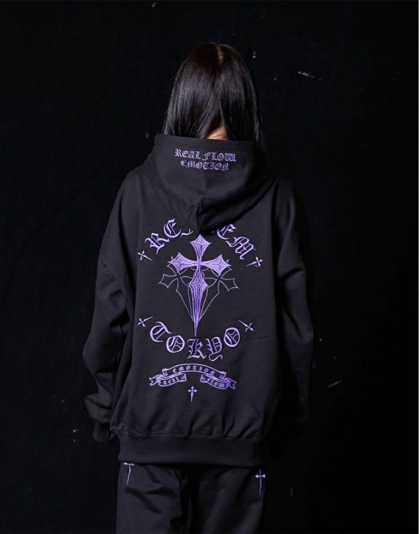 REFLEM レフレム クロス刺繍 ジップアップパーカー