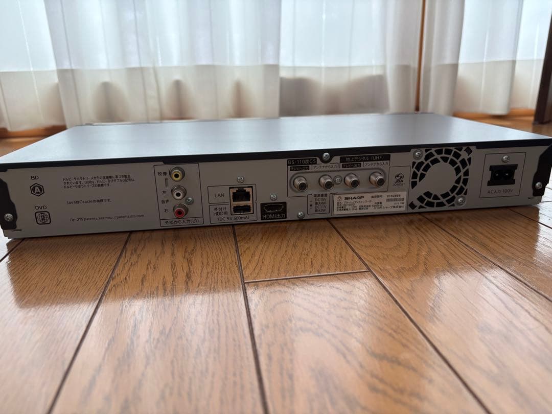 【とても美品】シャープ Blu-rayレコーダー　BD-S570 純正リモコン
