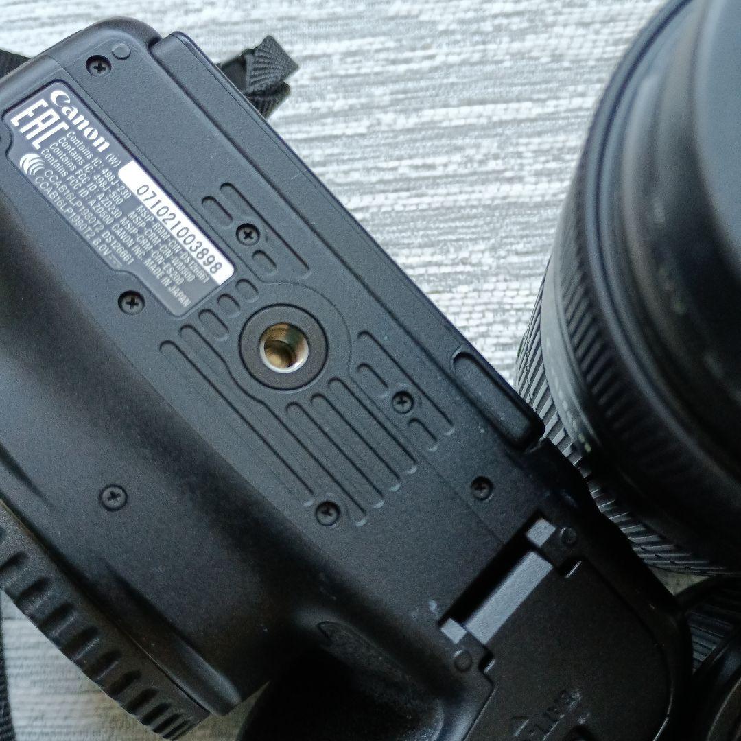 Canon EOS kiss x9i レンズ2本付き