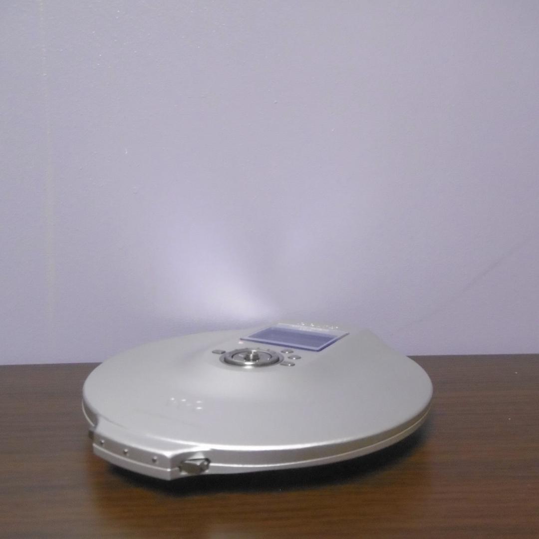 【美品】SONY CDウォークマン D-NE900_S
