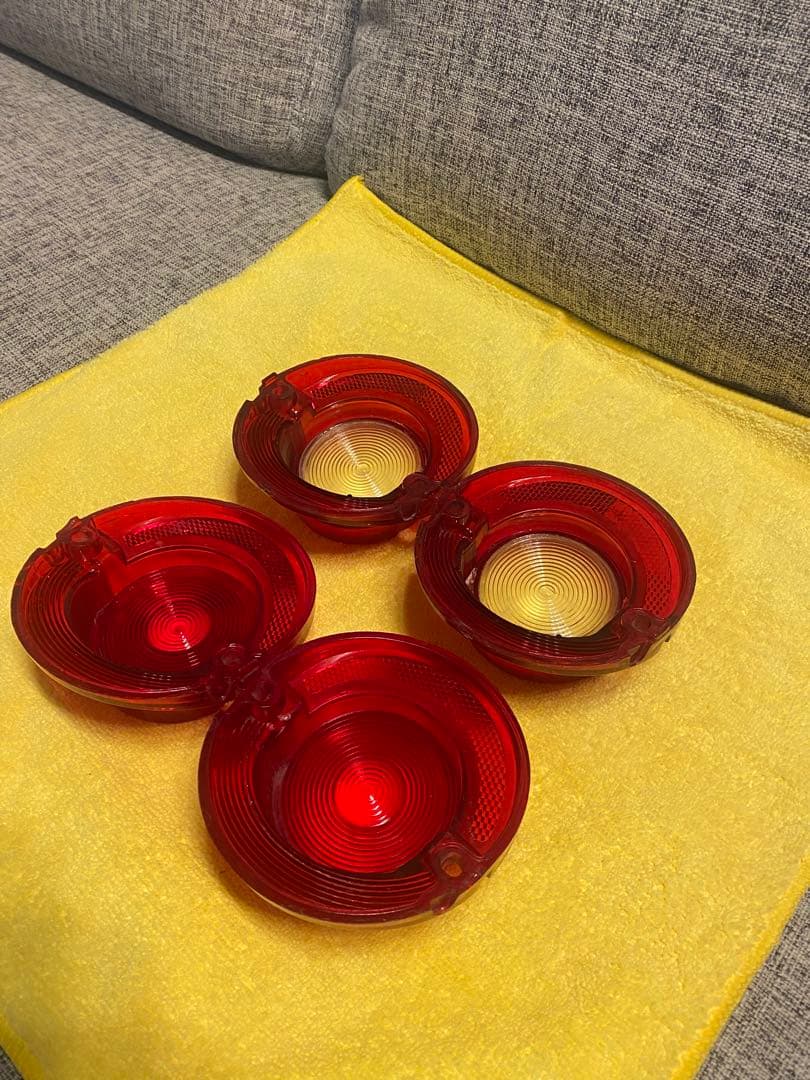 1964 インパラ　テールレンズ・ベゼル