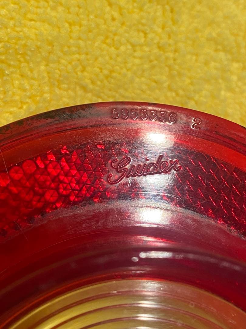 1964 インパラ　テールレンズ・ベゼル