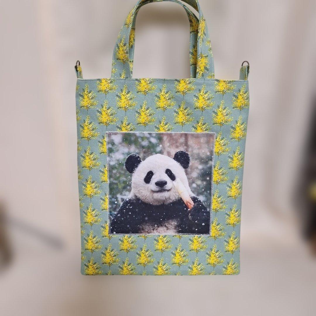 可愛いパンダパネル生地　ハンドメイド　まちなしバッグ　フラットポーチ