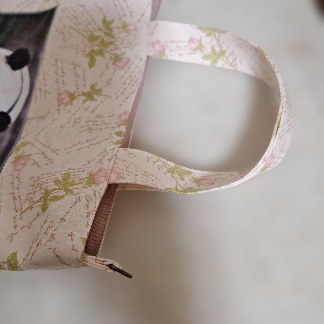 可愛いパンダパネル生地　ハンドメイド　まちなしバッグ　フラットポーチ