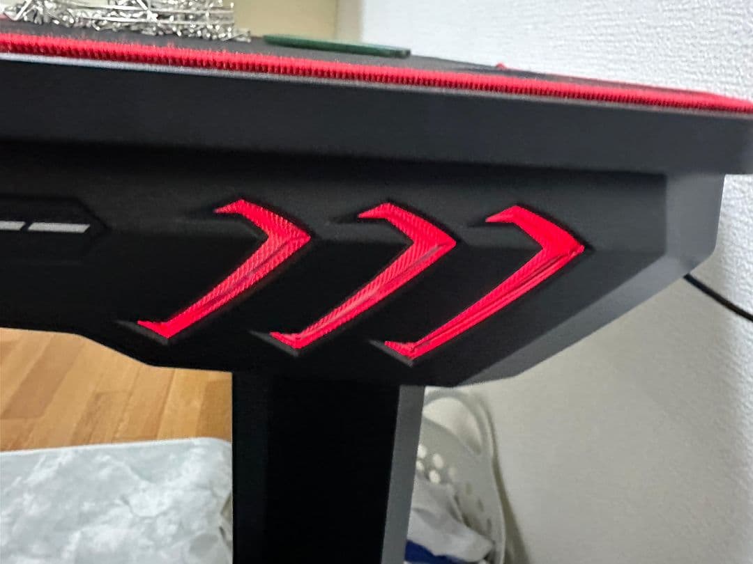 E-SPORTS デスク 140cm × 60cm