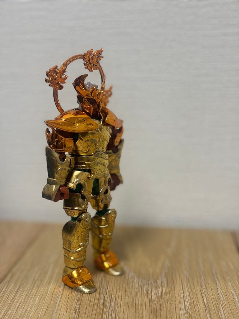 聖闘士聖衣大系 クリュサオルスケイル　BANDAI