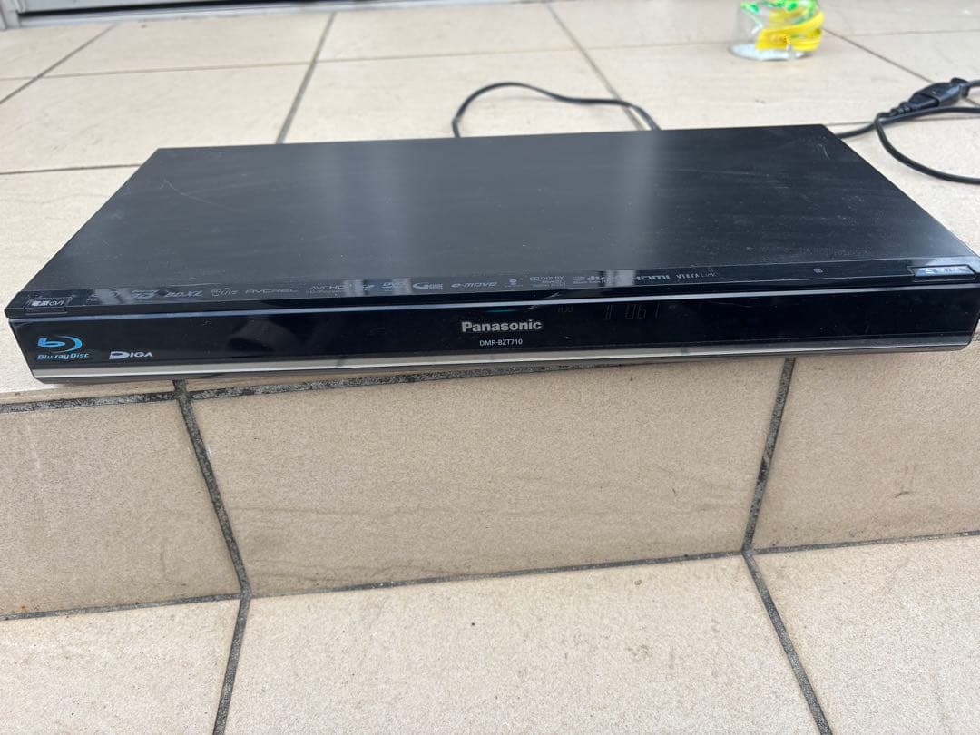 Panasonic DMR-BZT710 Blu-rayレコーダー 2011年製
