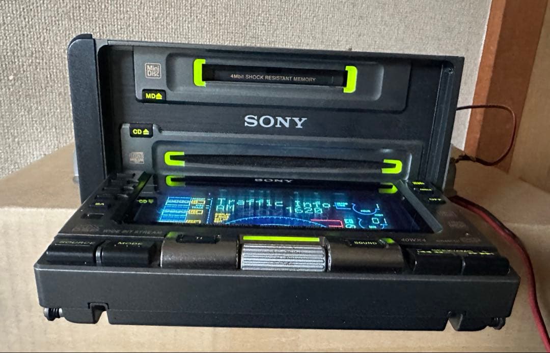 ソニー純正WX-C66MDヘッドユニット（スペクトラムアナライザー付き）