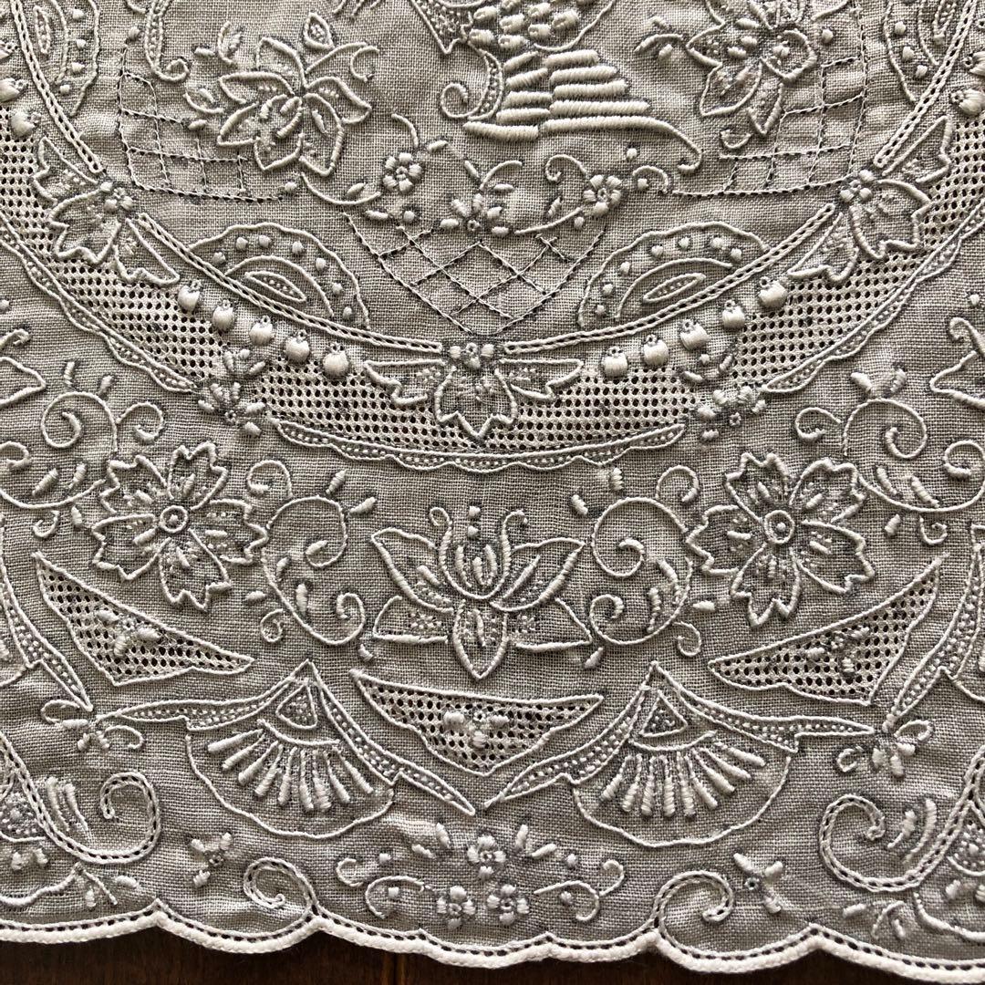 未使用　SWATOW ハンカチ　鳳凰　汕頭　手刺繍　スワトウ　パッケージなし発送