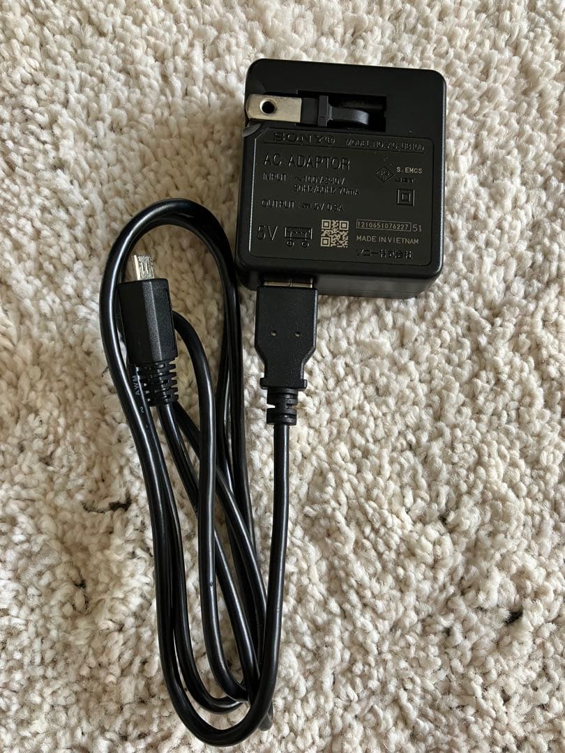 【やまー様】SONY デジタルカメラ　DSC-HX30V