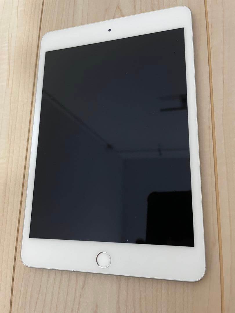 Apple iPad mini 5 Wi-Fiモデル 64GB シルバー