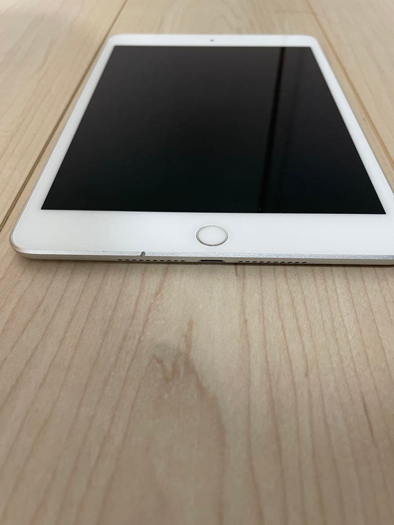 Apple iPad mini 5 Wi-Fiモデル 64GB シルバー