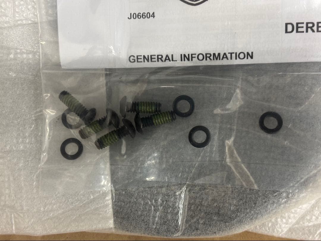 ハーレー純正 ダービーカバー エンパイアコレクション ブラック M8ソフテイル