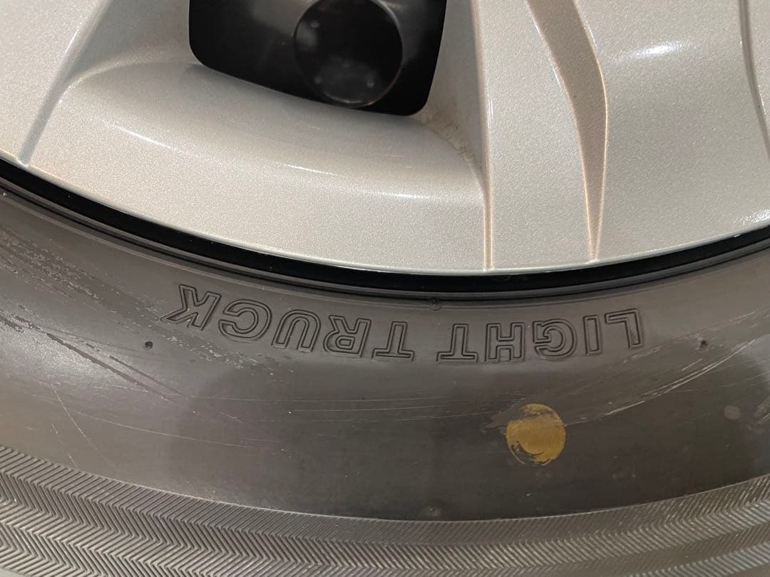 ハイエース純正ホイールタイヤセット ブリヂストンエコピア 15インチ