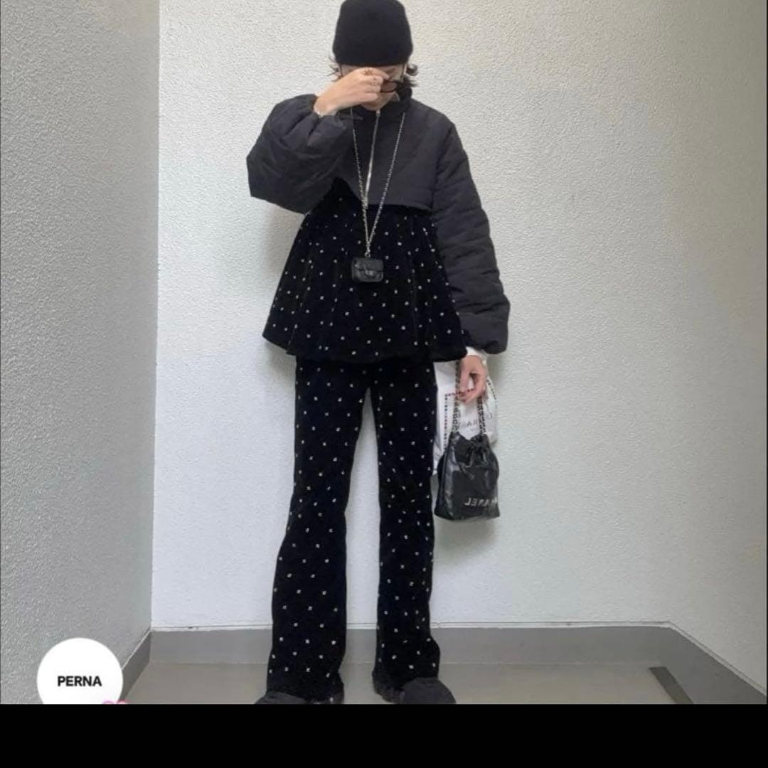 perna ベロアビジューパンツ　新品未使用