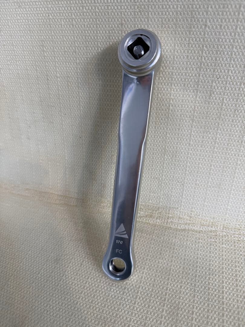 SUNXCD サンエクシード クランク シルバー