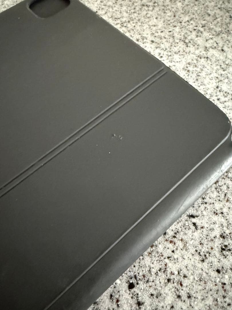 Magic Keyboard A2261 11インチ