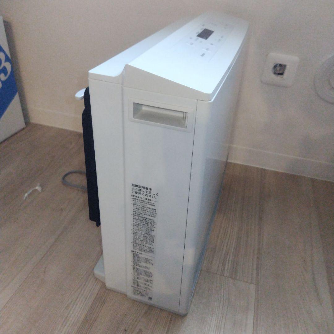 美品　リンナイ RC-U5801PE-WH ガスファンヒーター　22年製