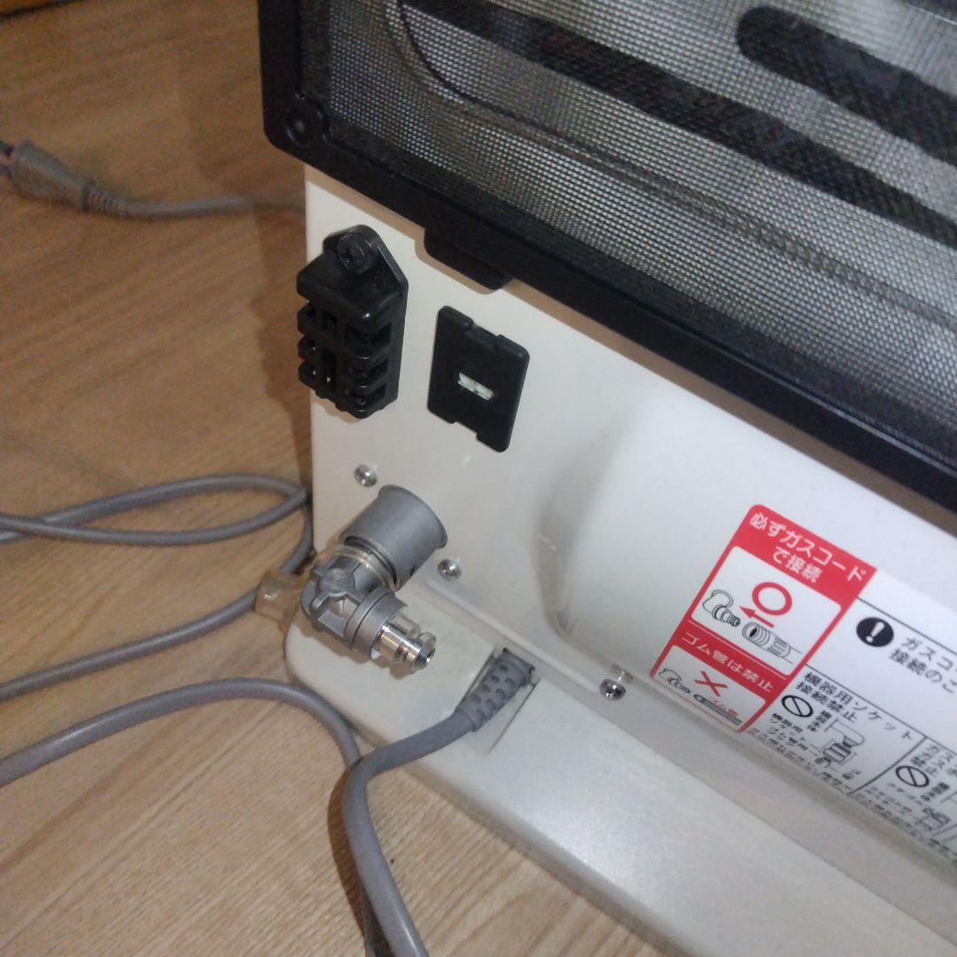 美品　リンナイ RC-U5801PE-WH ガスファンヒーター　22年製