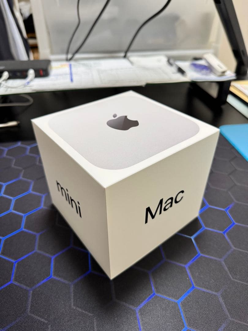 Apple Mac mini M4 (256GB SSD, 16GBメモリ)