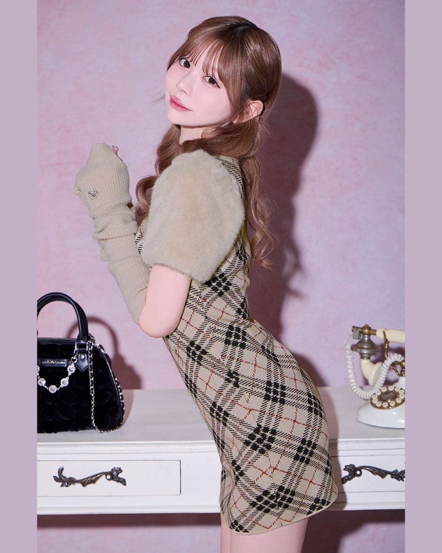 michell macaron ファースリーブチェックワンピース