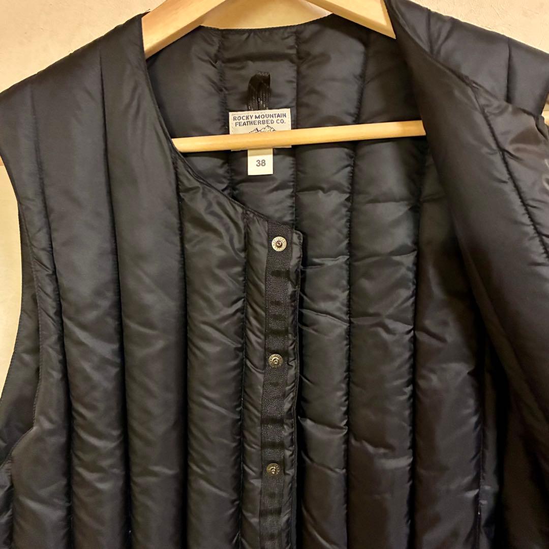 ロッキーマウンテン　シックスマンス　ダウンベスト　ブラック　38