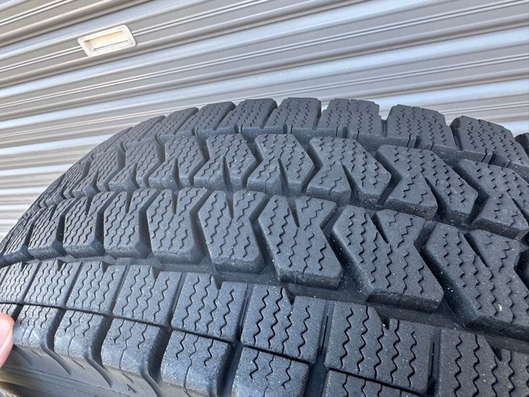 【正月セール¥1000引き】ブリザックスタッドレスVL10 タイヤホイールセット