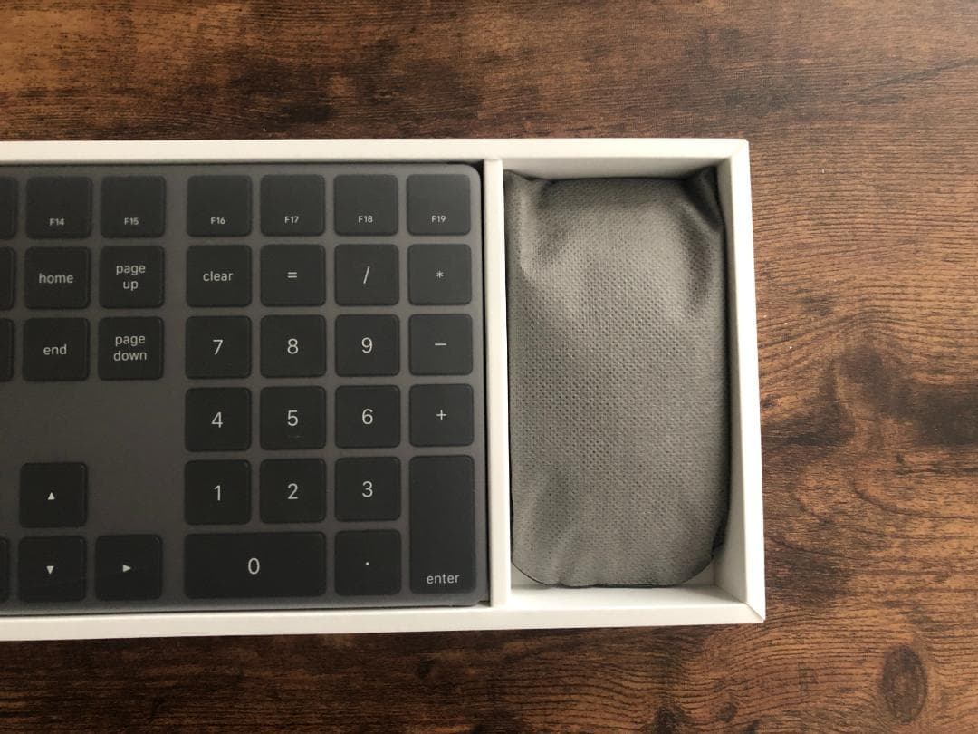 マジックマウス、キーボート、トラックパッド3点セット　未使用品　US (英語)