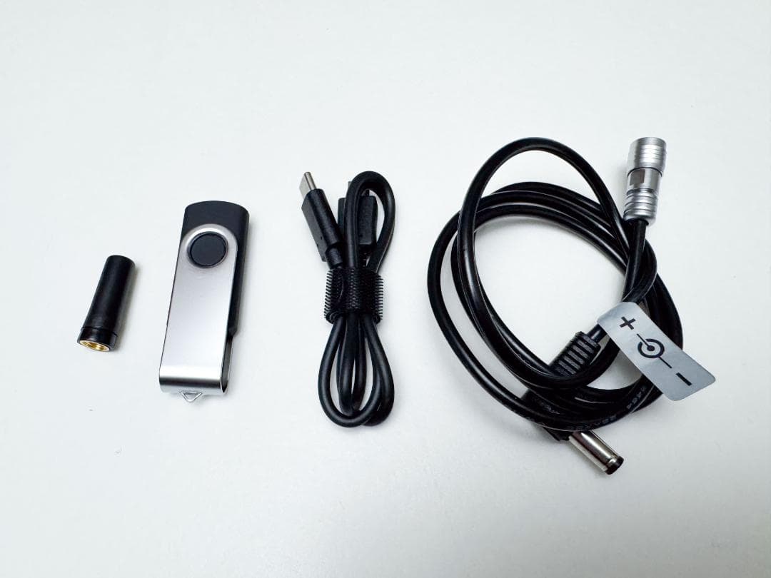 PortKeys LH5P II カメラ用モニター 別売Dtap電源ケーブル付