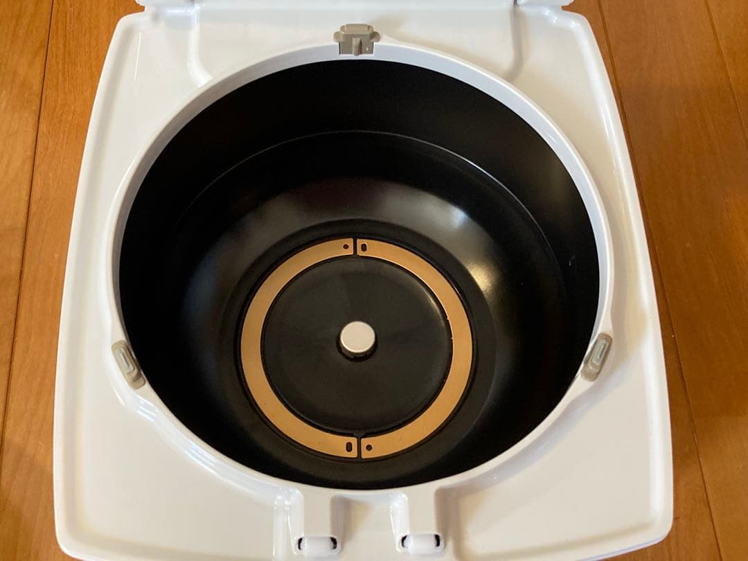 三菱　炊飯器　5.5合炊き　NJ-VEC10-H