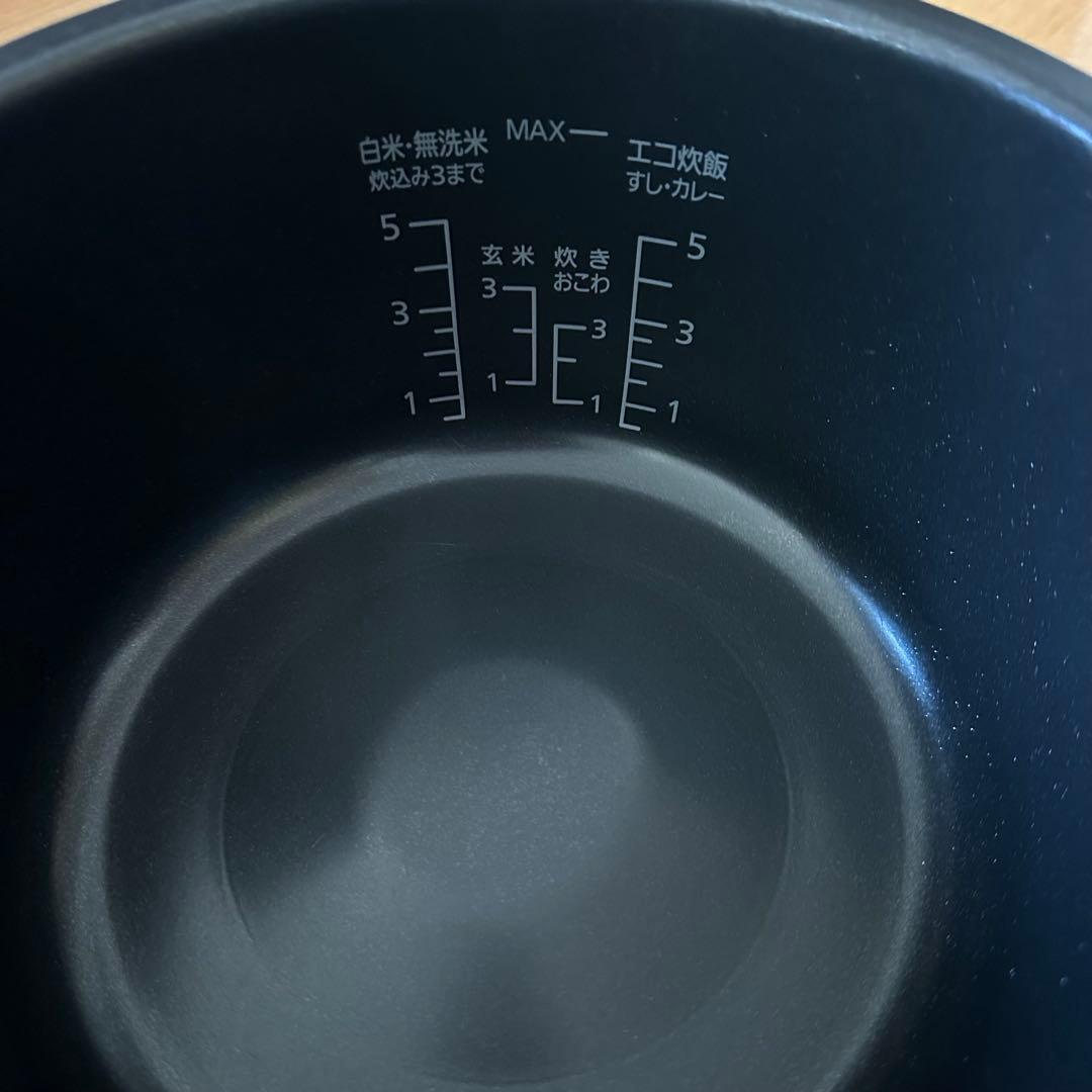 【美品】パナソニック 炊飯器 5合 圧力IH 炊飯ジャー SR-R10A