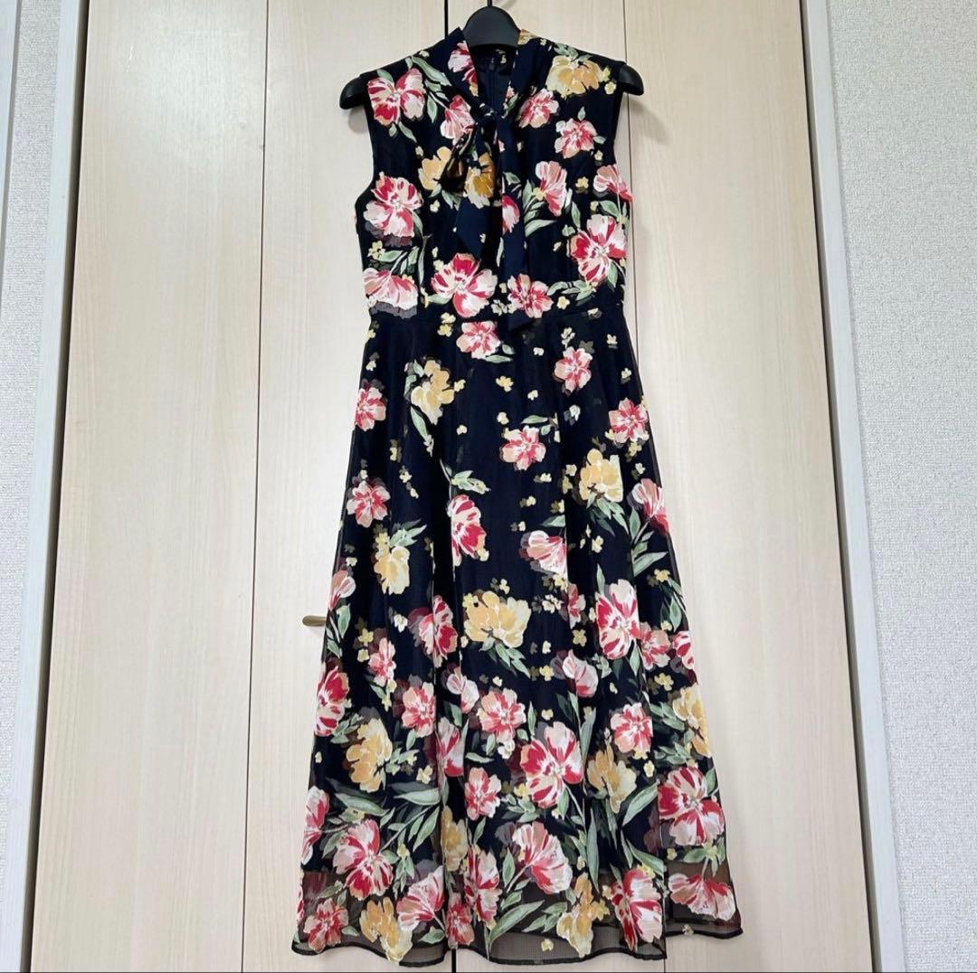 芸能人着用♡グレースコンチネンタル フラワープリント3Dワンピース 36