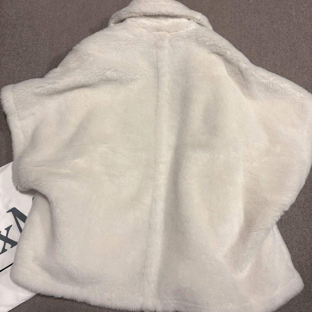未使用 Max Mara テディベアケープ ポンチョ ホワイト