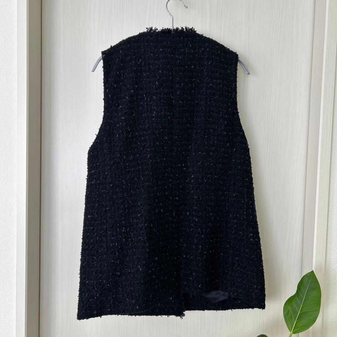 UNTITLED ファンシーツイードジレ ネイビー