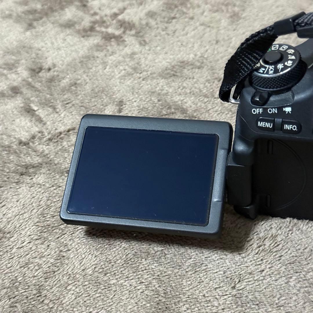 Canon キャノン　EOS 8000D ダブルズーム デジタルカメラ