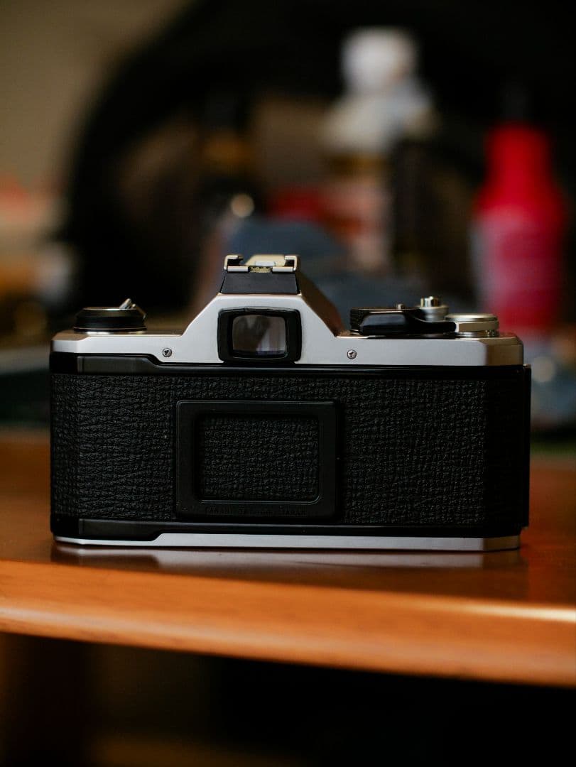 PENTAX MX 一眼レフカメラ + 50mm f/1.4レンズ