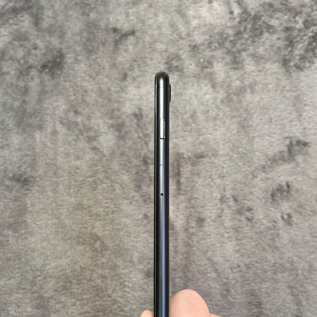 iPhone SE2 256GB SIMロック解除済 ブラック（黒）