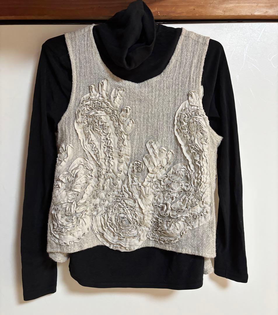 Le-Fluyフラワー刺繍 ベスト