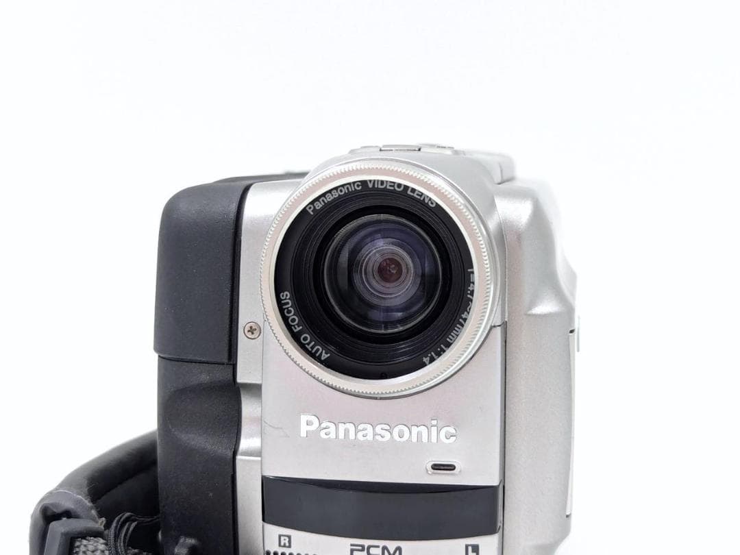 miniDVのダビングに！ Panasonic ビデオカメラ NV-DS5 02