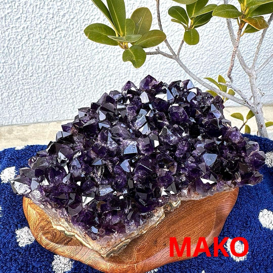 M1862☆アメジストクラスター1.7Kg☆ウルグアイ産☆天然石☆N51206
