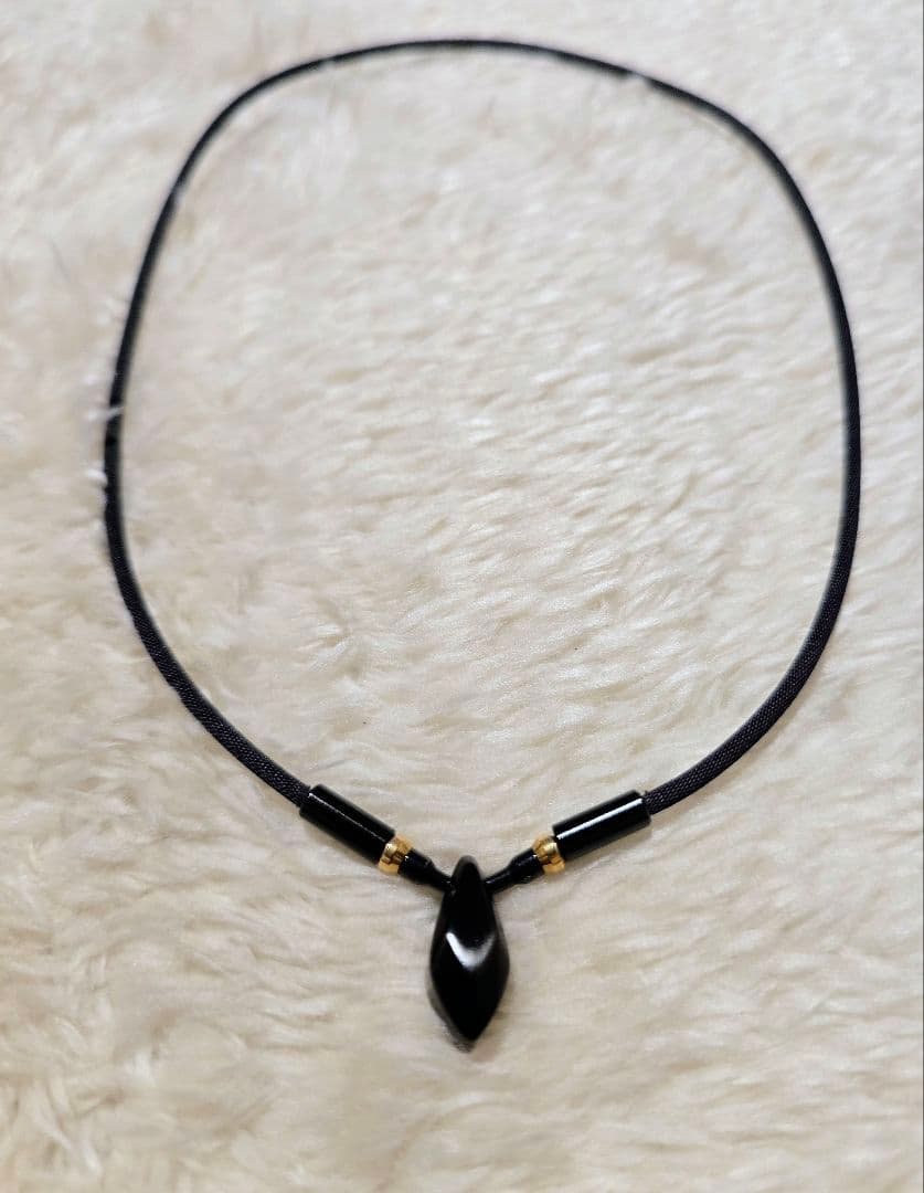 y*r様 ファイテン メタックス ティアドロップ ブラック 40cm 【美品】